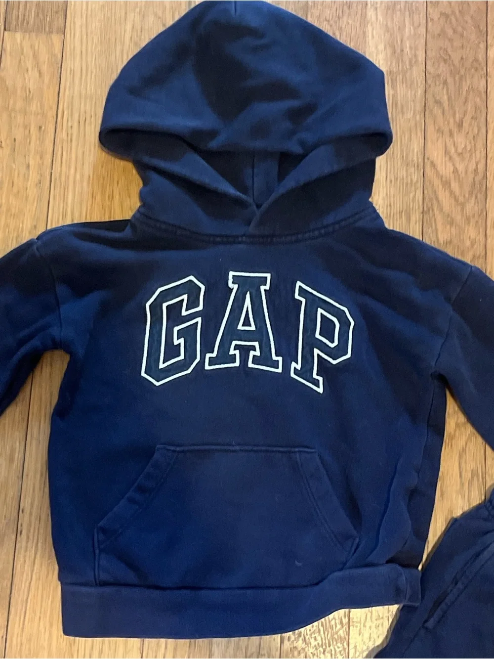 Gap Vintage Soft Fleece Hoodie and Joggers Set Navy Blue 5T Boys or Girls